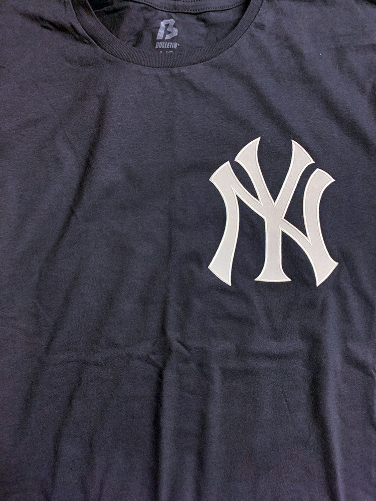 New York Yankees Twill Logo Appliqué T-shirt